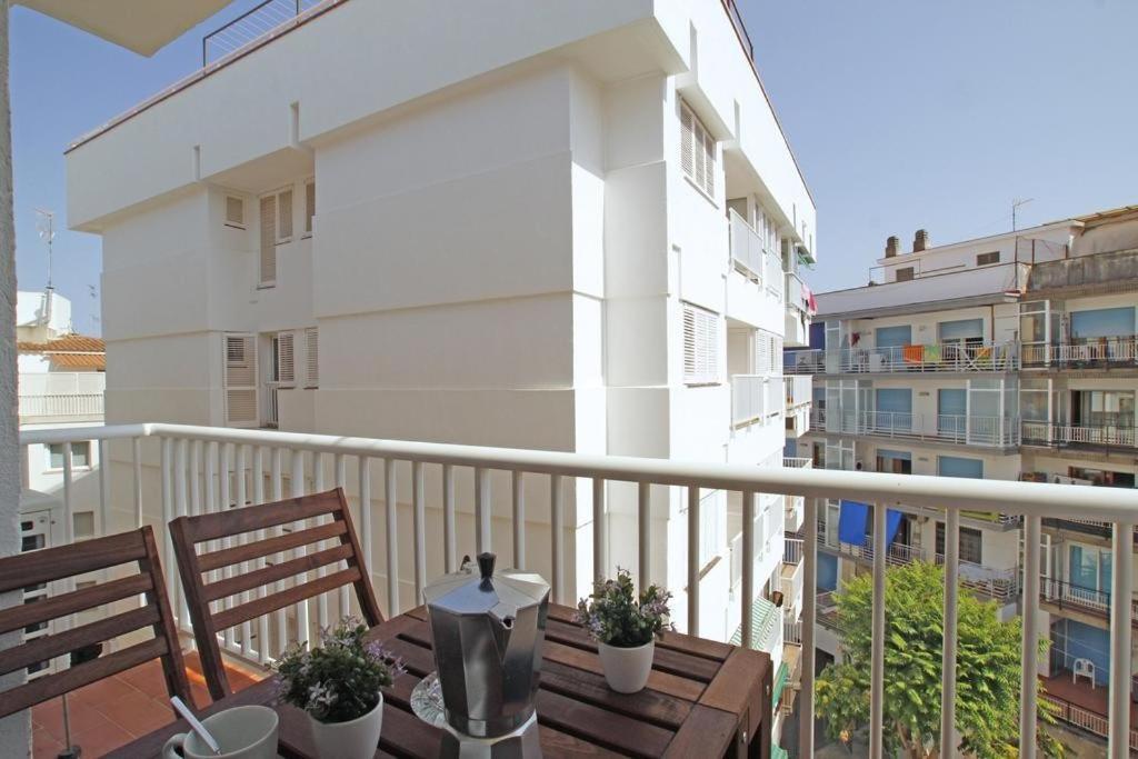 Warm Sands Apartment By Hello Homes Sitges Exterior foto