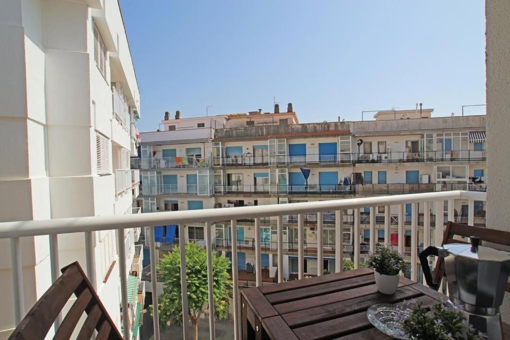 Warm Sands Apartment By Hello Homes Sitges Exterior foto